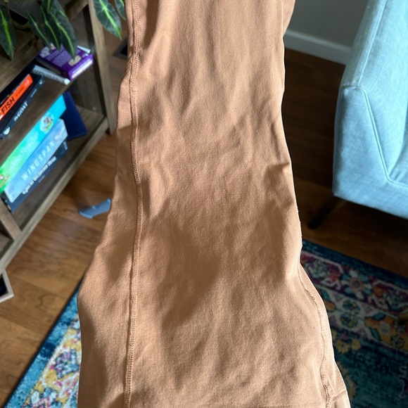 NWOT FP movement good karma short flares - Picture 6 of 9